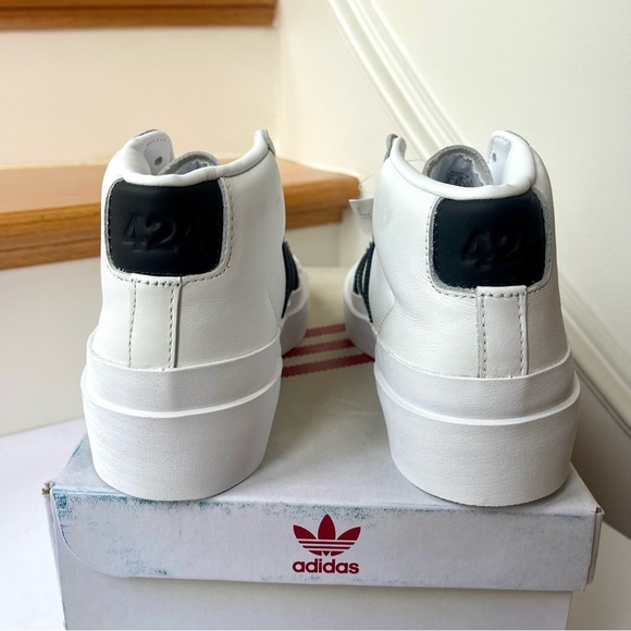 NWT Adidas 424 Pro Model Sneaker Black / white - Picture 8 of 15